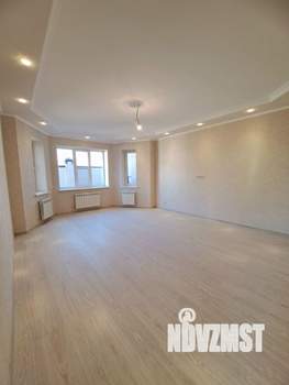 Дом 300м², 4-этажный, участок 4 сот.