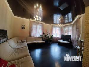 Дом 134м², 2-этажный, участок 4 сот.