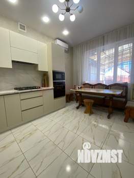 Дом 165м², 2-этажный, участок 3 сот.