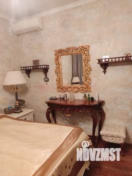 Дом 220м², 2-этажный, участок 3 сот.