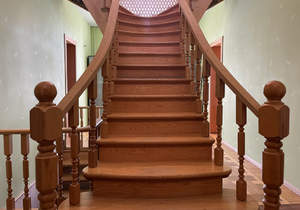 Дом 400м², 3-этажный, участок 10 сот.