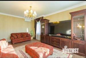 Дом 312м², 2-этажный, участок 7 сот.