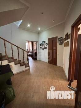 Дом 255м², 3-этажный, участок 3 сот.