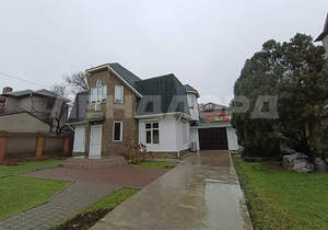 Дом 204м², 2-этажный, участок 6 сот.