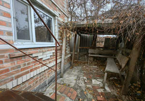 Дом 182м², 3-этажный, участок 3 сот.