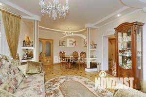 Дом 200м², 2-этажный, участок 4 сот.