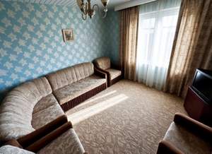 Дом 77м², 2-этажный, участок 7 сот.