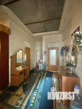 Дом 231м², 2-этажный, участок 6 сот.