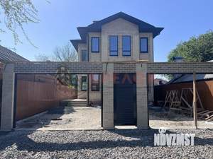 Дом 220м², 2-этажный, участок 3 сот.