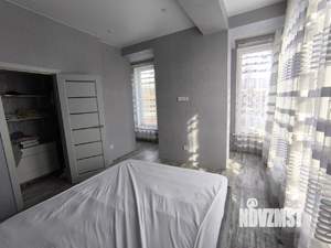 Дом 200м², 3-этажный, участок 1 сот.