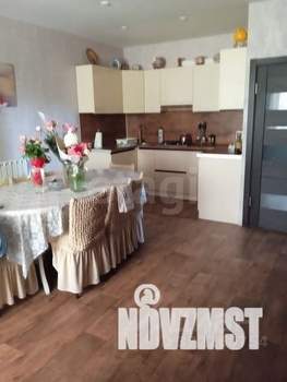 Дом 162м², 2-этажный, участок 6 сот.