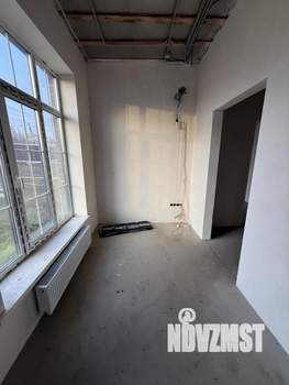 Дом 180м², 1-этажный, участок 7 сот.