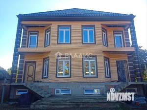 Дом 400м², 3-этажный, участок 5 сот.