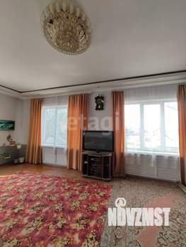 Дом 282м², 2-этажный, участок 4 сот.