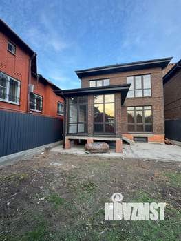 Дом 230м², 2-этажный, участок 4 сот.