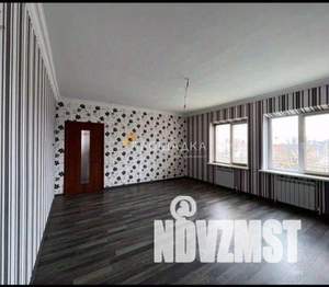 Дом 240м², 2-этажный, участок 3 сот.