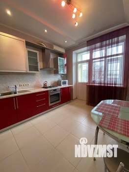 Дом 398м², 4-этажный, участок 4 сот.