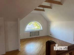 Дом 341м², 4-этажный, участок 6 сот.