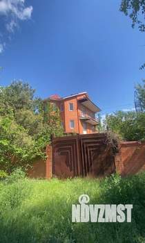 Дом 490м², 4-этажный, участок 7 сот.