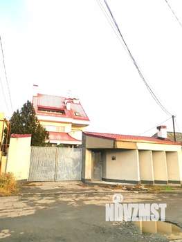 Дом 360м², 3-этажный, участок 6 сот.