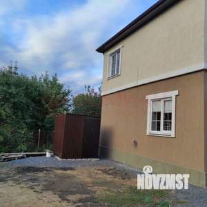 Дом 80м², 2-этажный, участок 3 сот.