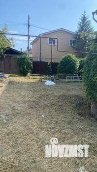 Дом 300м², 3-этажный, участок 8 сот.