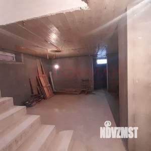 Дом 250м², 3-этажный, участок 3 сот.