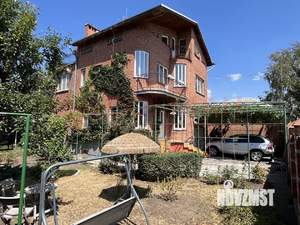 Дом 400м², 4-этажный, участок 6 сот.