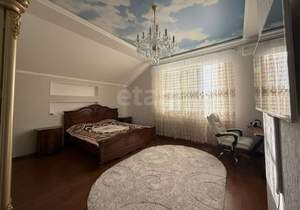 Дом 310м², 3-этажный, участок 5 сот.