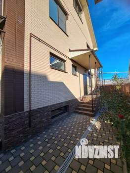 Дом 300м², 4-этажный, участок 4 сот.