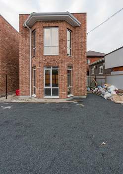 Дом 120м², 2-этажный, участок 3 сот.