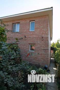 Дом 164м², 2-этажный, участок 6 сот.