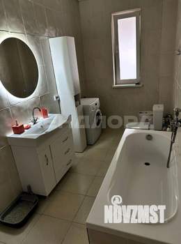 Дом 128м², 2-этажный, участок 3 сот.