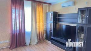 Дом 370м², 3-этажный, участок 7 сот.