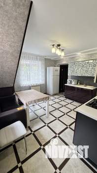 Коттедж 189м², 2-этажный, участок 6 сот.