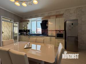 Коттедж 165м², 2-этажный, участок 1 сот.