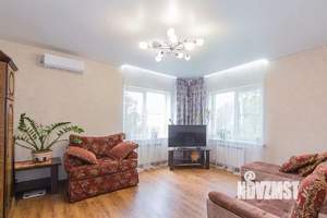 Дом 175м², 3-этажный, участок 3 сот.