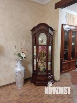 Дом 220м², 2-этажный, участок 3 сот.