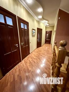 Дом 300м², 3-этажный, участок 3 сот.