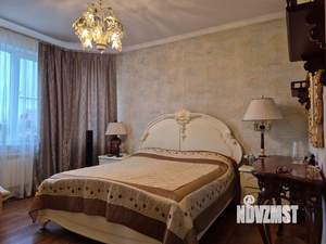 Дом 211м², 3-этажный, участок 3 сот.