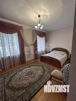 Дом 405м², 2-этажный, участок 6 сот.