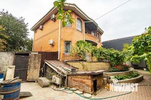 Дом 313м², 2-этажный, участок 7 сот.