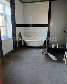 Дом 230м², 2-этажный, участок 6 сот.