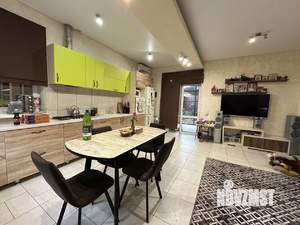 Дом 120м², 2-этажный, участок 4 сот.