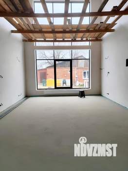 Дом 360м², 2-этажный, участок 7 сот.