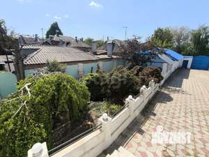 Дом 444м², 4-этажный, участок 7 сот.