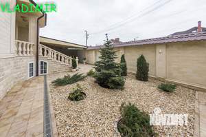 Дом 600м², 3-этажный, участок 6 сот.