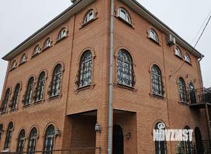 Дом 480м², 3-этажный, участок 6 сот.