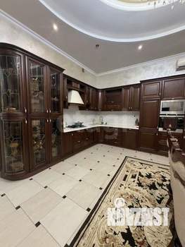 Дом 310м², 3-этажный, участок 5 сот.