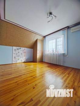 Дом 106м², 2-этажный, участок 6 сот.